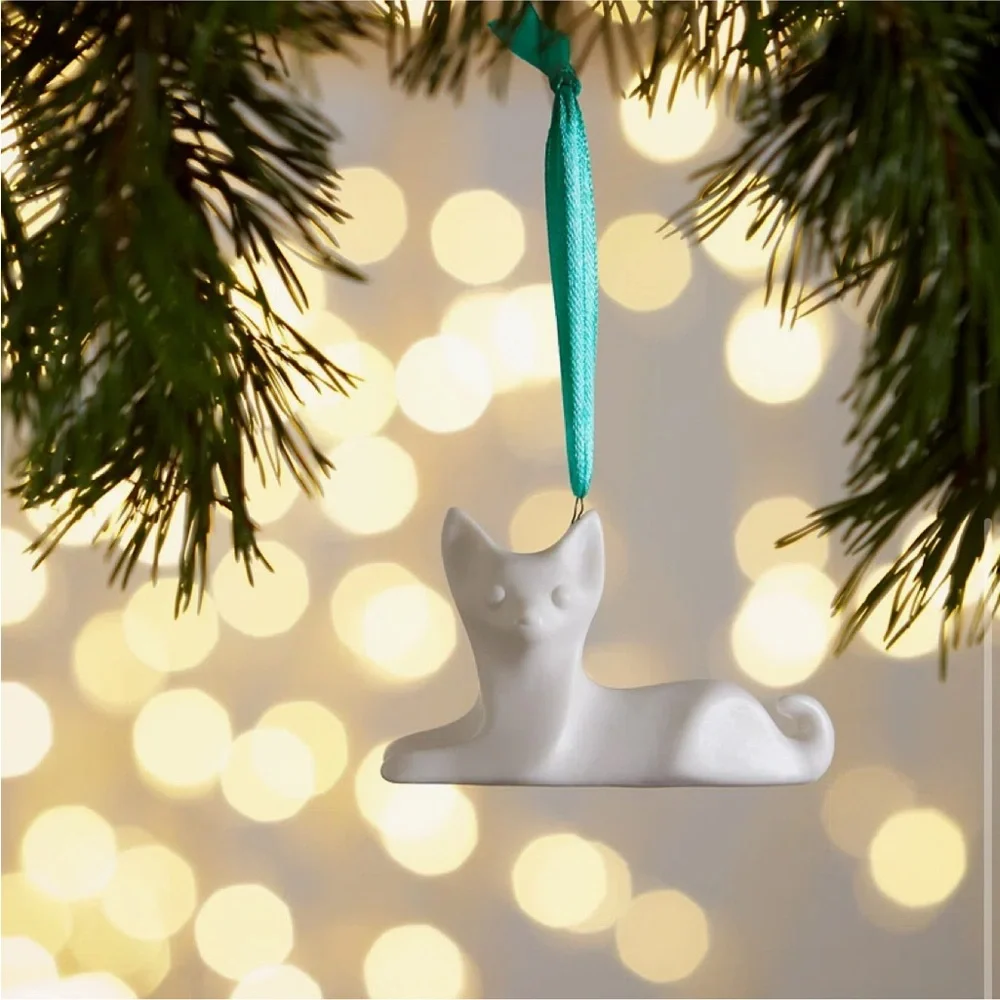 JONATHAN ADLER Chihuahua porcelain Christmas